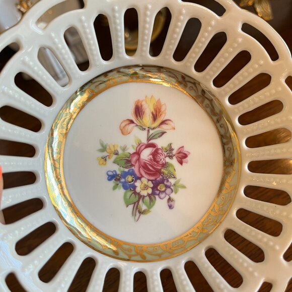 Antique Porzellanfabrik Moschendorf reticulated pedestal dish - Picture 8 of 10